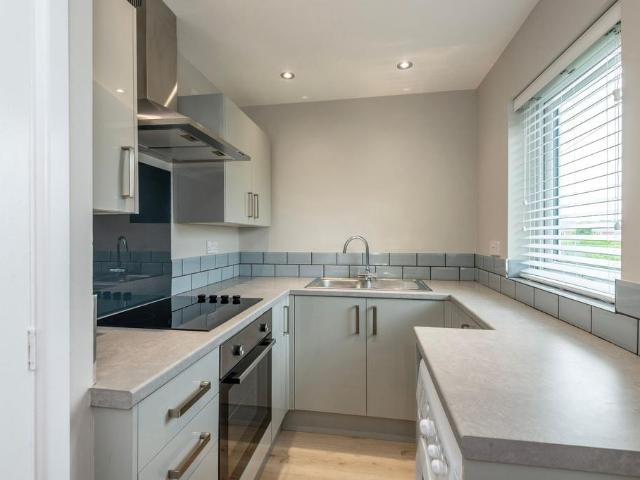 Flat for rent in Two Mills, Cheshire