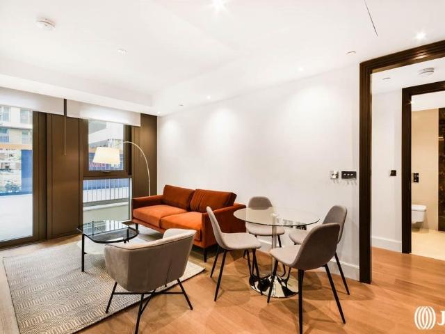Flat for rent in Kensington, Isle Of Man