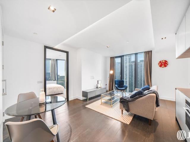 Flat for rent in Isle Of Dogs, Greater London