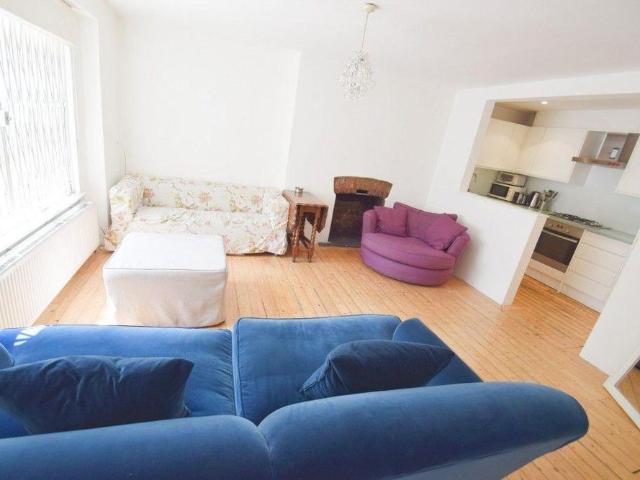 Apartment for rent in Bayswater, Isle Of Man