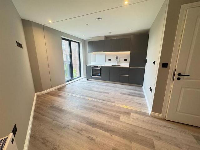 Apartment for rent in Woodhouse, West Yorkshire
