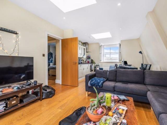 Apartment for rent in Royal Borough of Kensington and Chelsea, Greater London