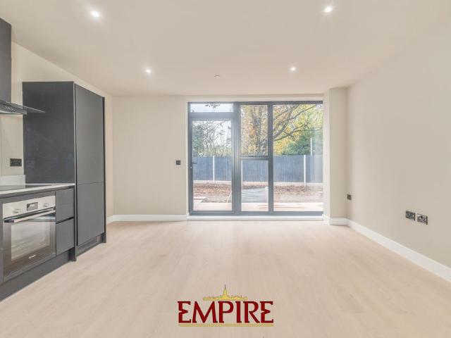 Flat for rent in West Midlands