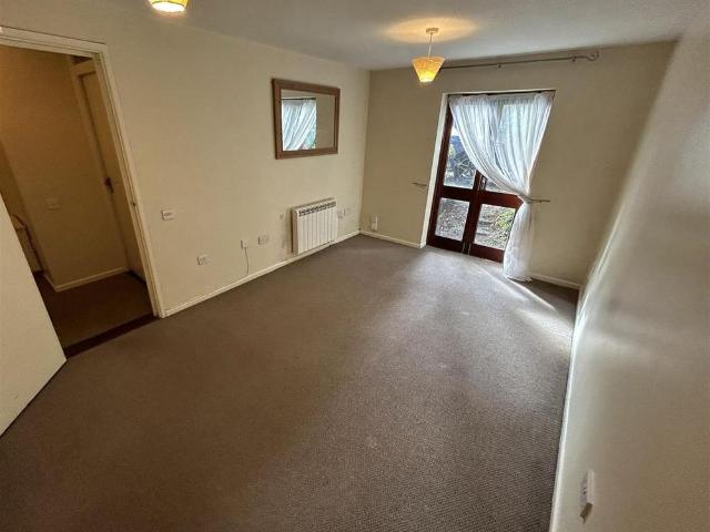 Apartment for rent in Hollybrook, City Of Southampton