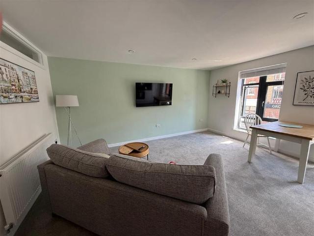 Apartment for rent in Old Town, Hull