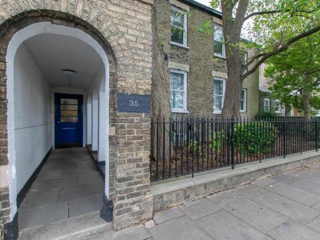 Flat for rent in The Kite, Arbury
