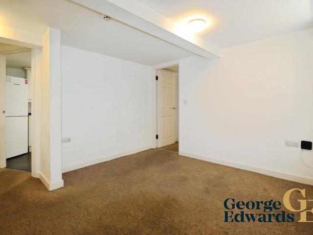 Flat for rent in Albert Town, Haverfordwest