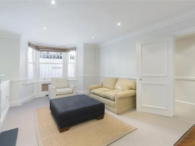 Apartment for rent in Chelsea, Greater London