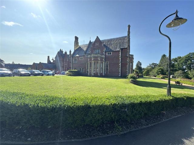 Flat for rent in Cross In Hand, East Sussex
