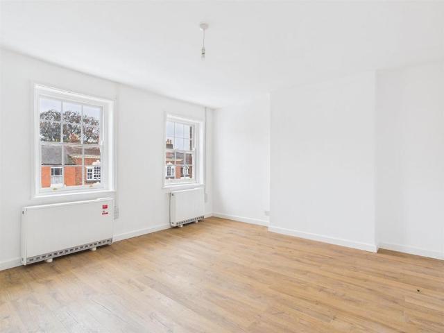 Flat for rent in Catchems End, Wyre Forest