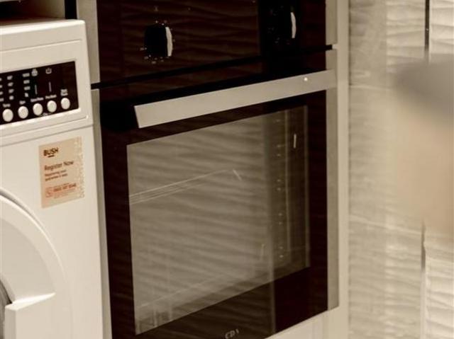 Apartment for rent in Red Hill, Surrey