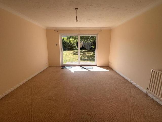 Apartment for rent in Red Hill, Surrey