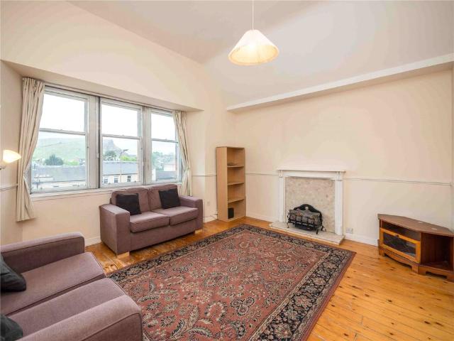 Apartment for rent in Hillside, Scotland
