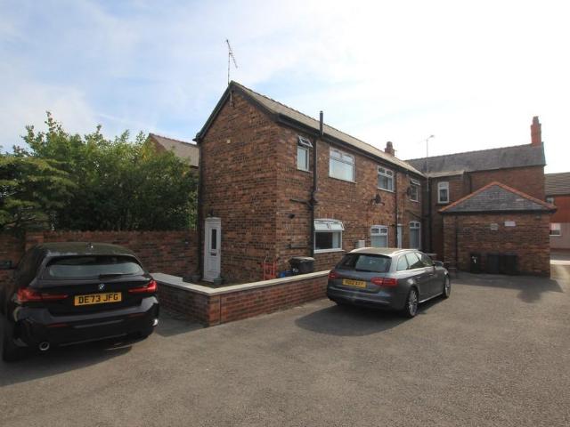 Flat for rent in Bryn Mawr, Wales
