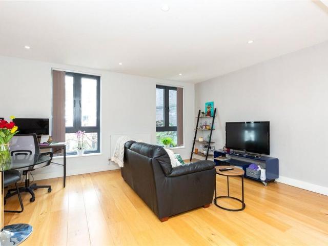 Apartment for rent in Lower Holloway, Greater London