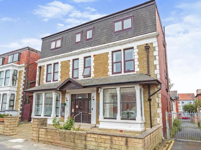 Flat for rent in Revoe, Blackpool