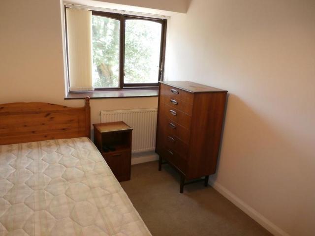 Apartment for rent in Wash, Charlesworth