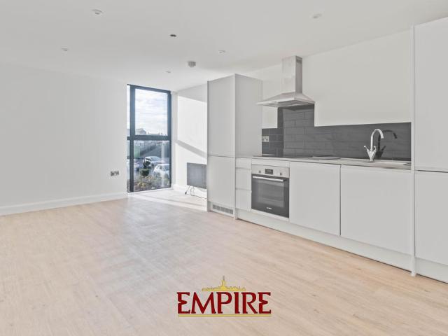 Flat for rent in Beamhurst, Staffordshire