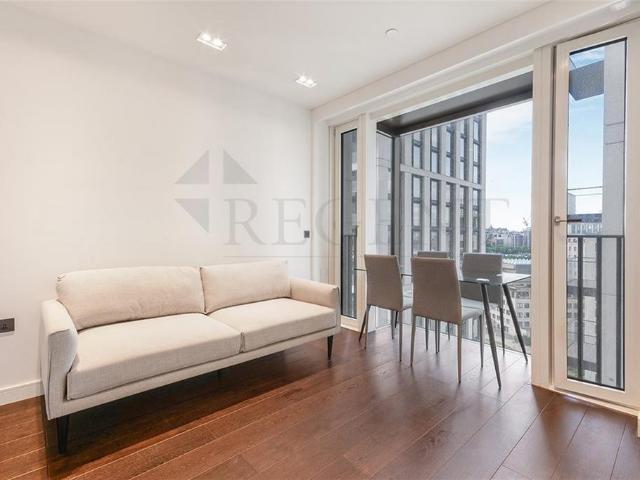 Flat for rent in Greater London