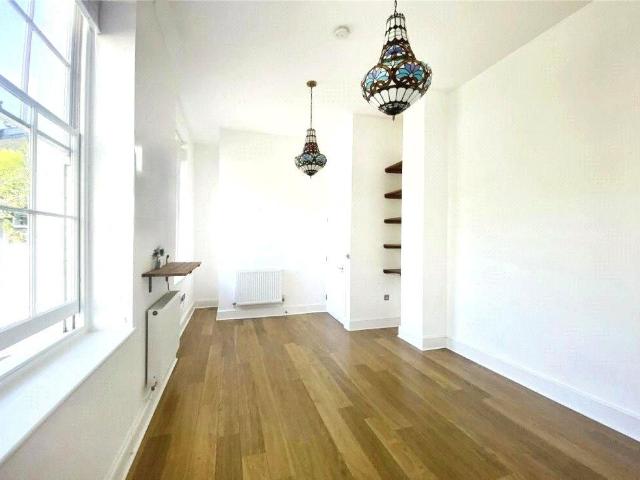 Apartment for rent in Midway, Kent