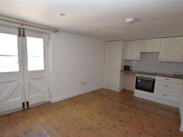 Apartment for rent in Bolton Low Houses, Hampshire