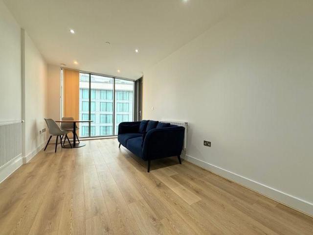 Apartment for rent in Greater London