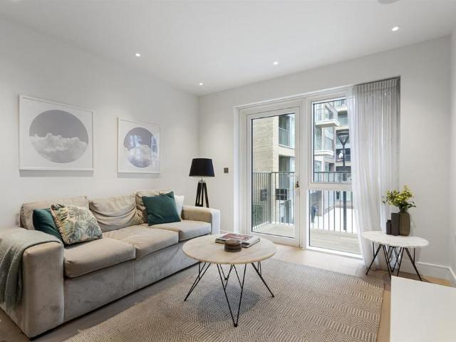 Flat for rent in Greater London