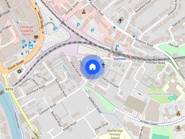 Apartment for rent in Knowle Green, Lower Halliford