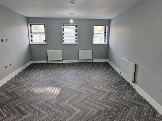 Apartment for rent in Kings Farm, Hamerton