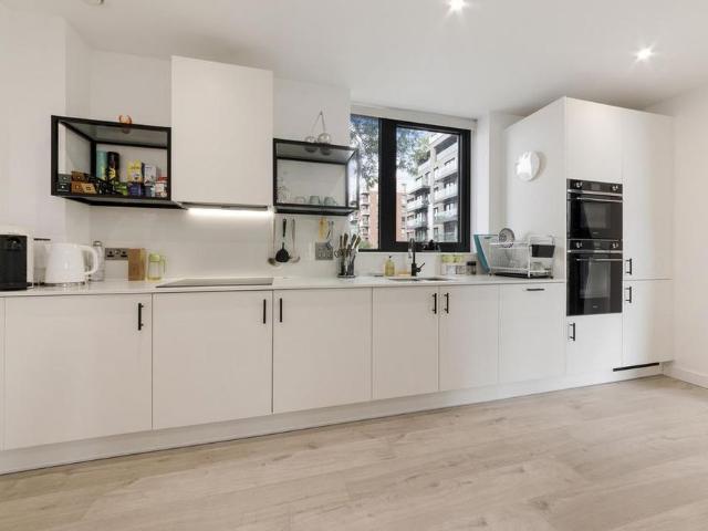 Apartment for rent in Woodberry Down, Greater London