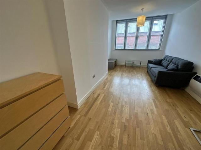 Apartment for rent in City Centre, Georgia