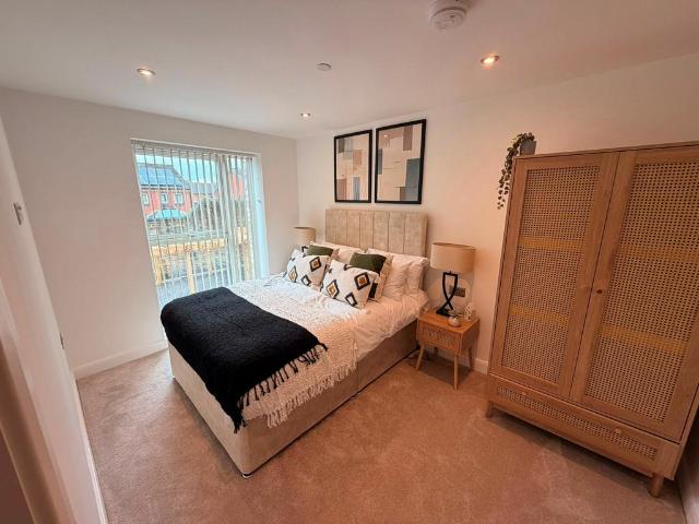 Flat for rent in Richmond Hill, West Yorkshire