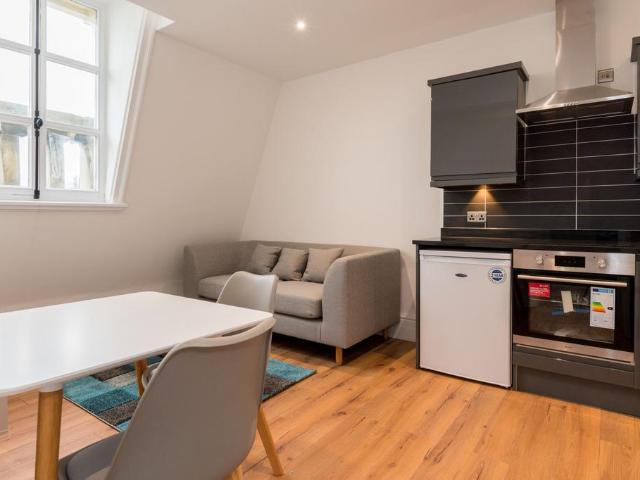 Flat for rent in Woodhouse, West Yorkshire
