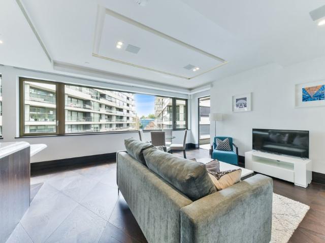 Apartment for rent in Bermondsey Village, Greater London