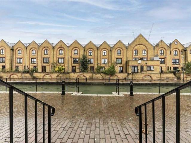 Flat for rent in St. George in the East, Wapping