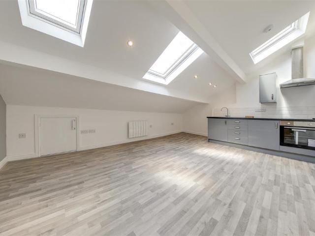 Flat for rent in Constable Lee, Irwell Vale