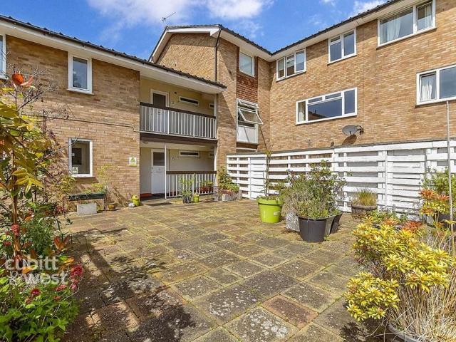Apartment for rent in Greater London