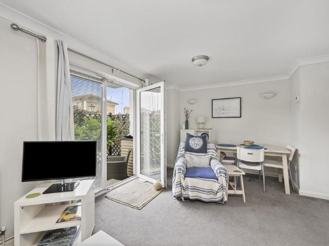 Apartment for rent in Round Hill, Brighton & Hove