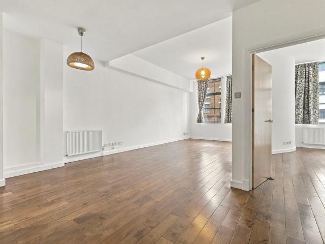 Apartment for rent in Spitalfields, Greater London