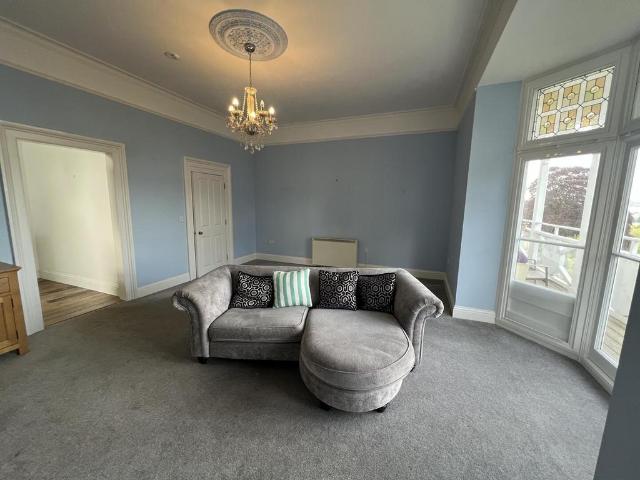 Flat for rent in Highweek, Bridford