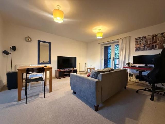 Apartment for rent in Fenny Stratford, Milton Keynes
