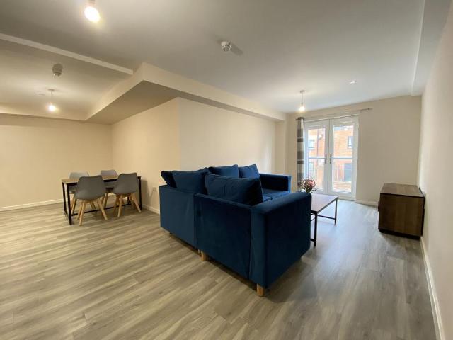 Flat for rent in Old Trafford, Trafford Park