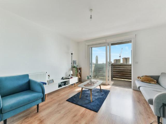 Flat for rent in Greater London