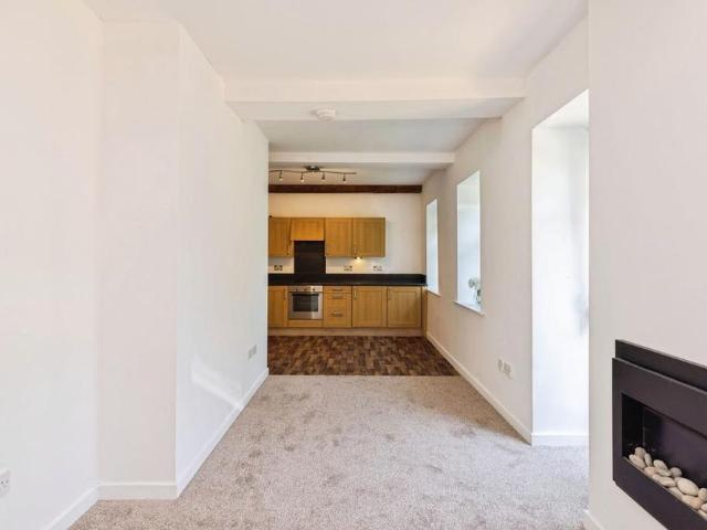 Apartment for rent in Wilsden, West Yorkshire