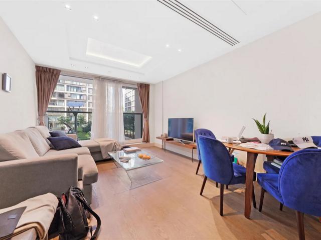Apartment for rent in Kensington, Greater London