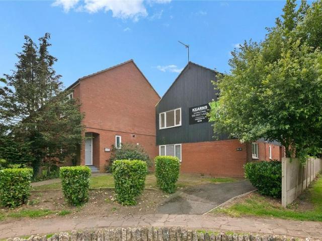 Apartment for rent in Ickenham, Greater London