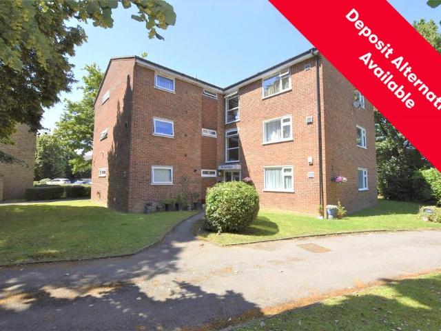 Flat for rent in Red Hill, Surrey