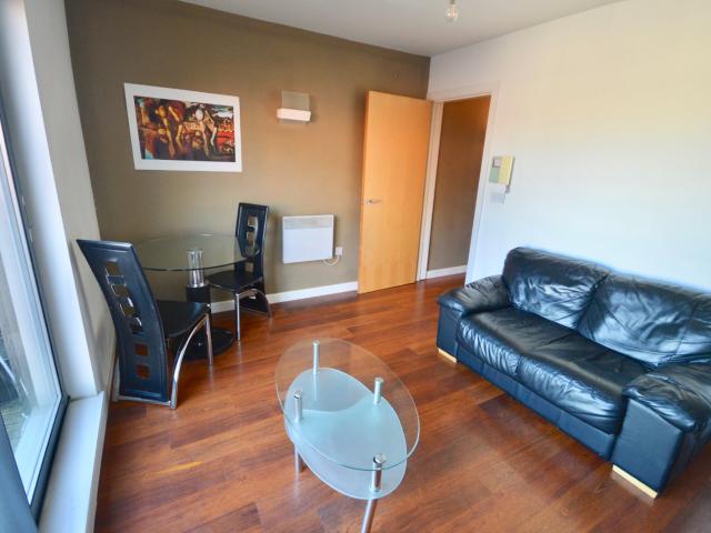 Apartment for rent in Saint Vincent's, Netherthorpe