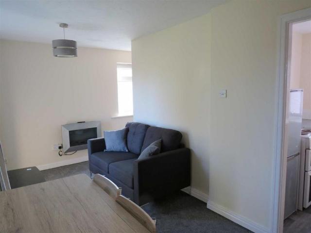 Apartment for rent in Heathfield Farm, Wilmslow