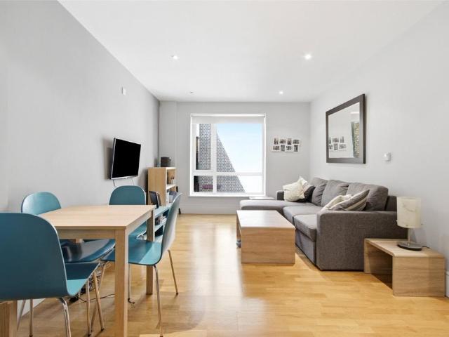 Flat for rent in Barnsbury, Greater London